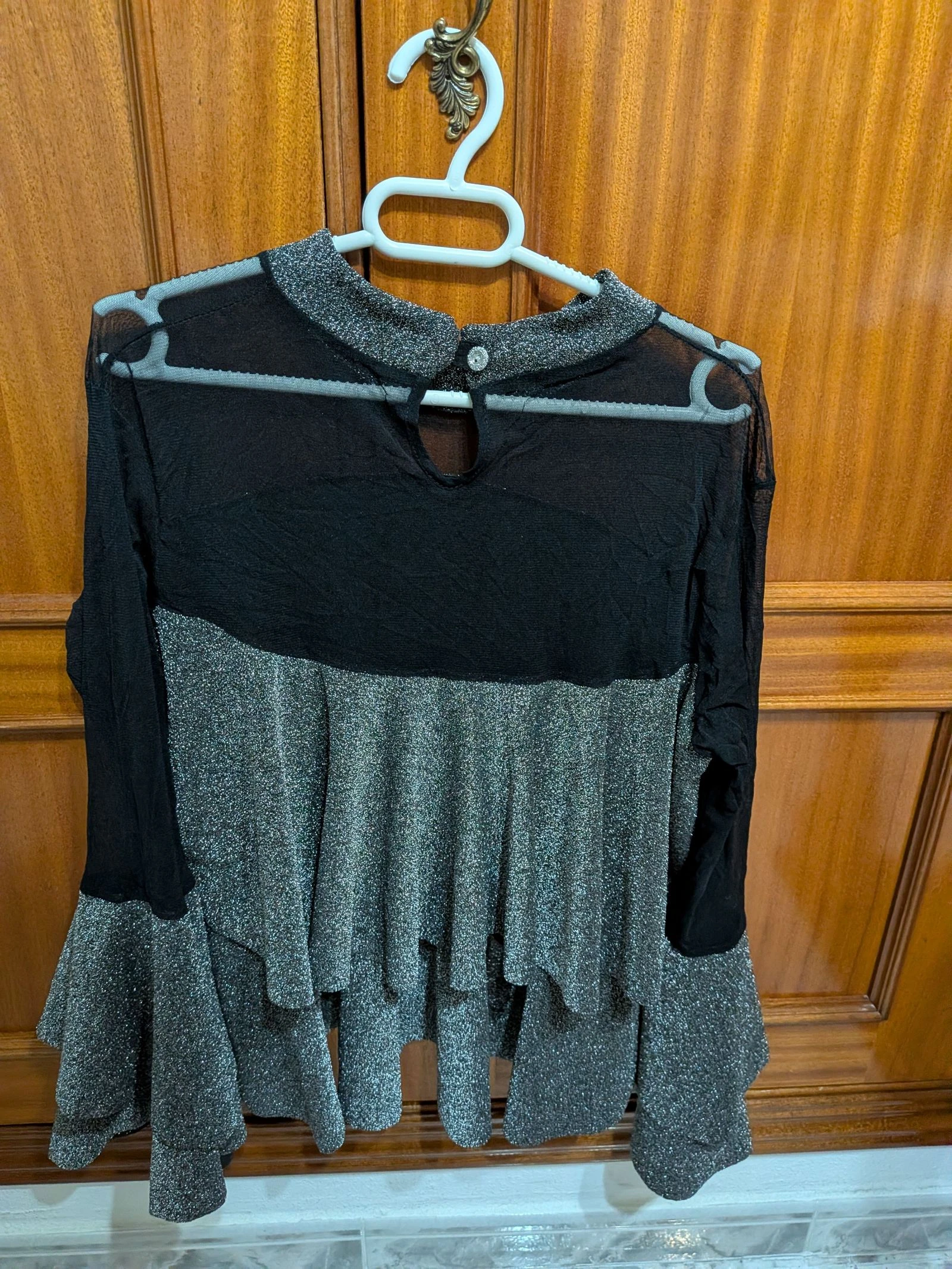 Glanzende blouse met ruches – photo 6
